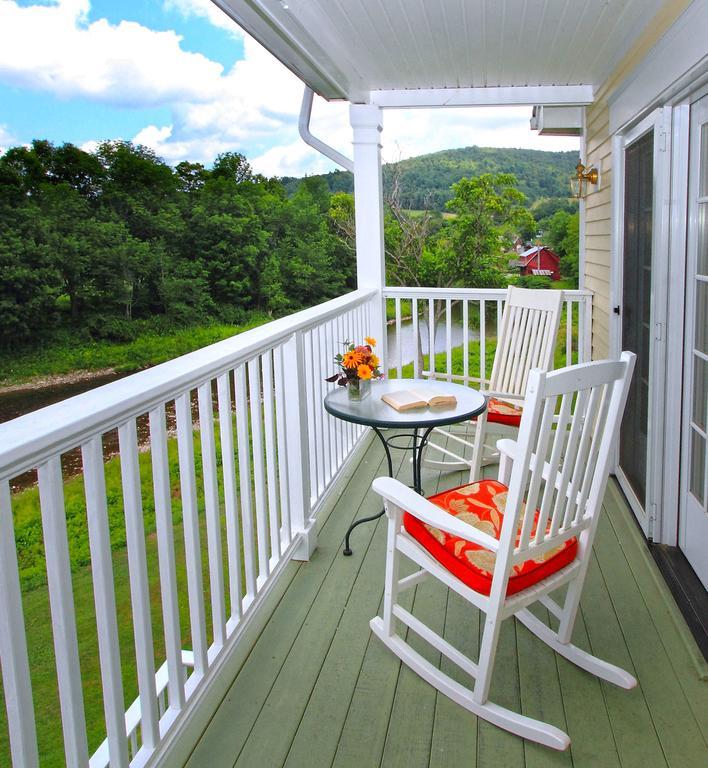 Hotel The Shire Woodstock Esterno foto