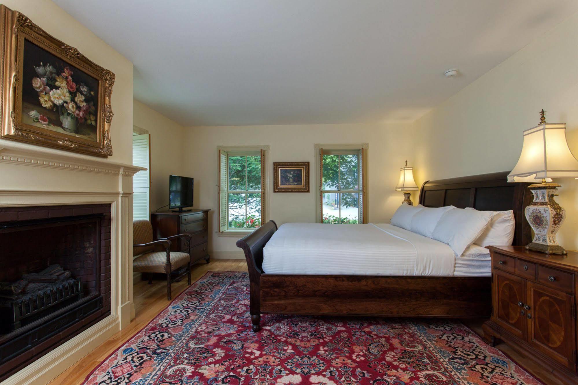 Hotel The Shire Woodstock Esterno foto